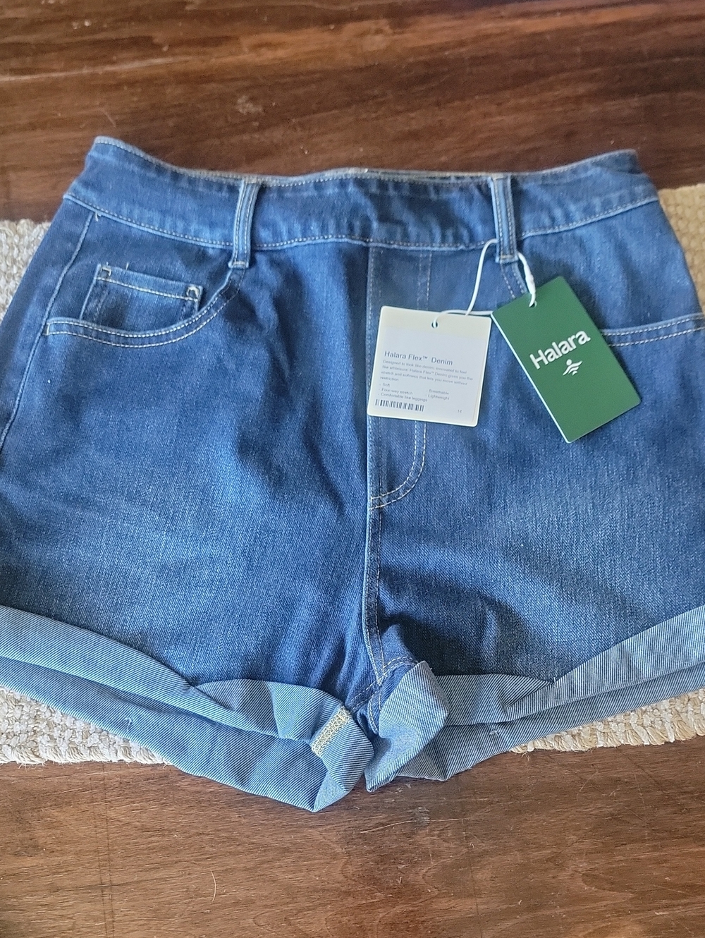 HALARA Blue Denim Rolled-Hem Women’s Shorts